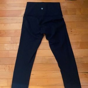 barley used lululemon leggings, black size 2/small